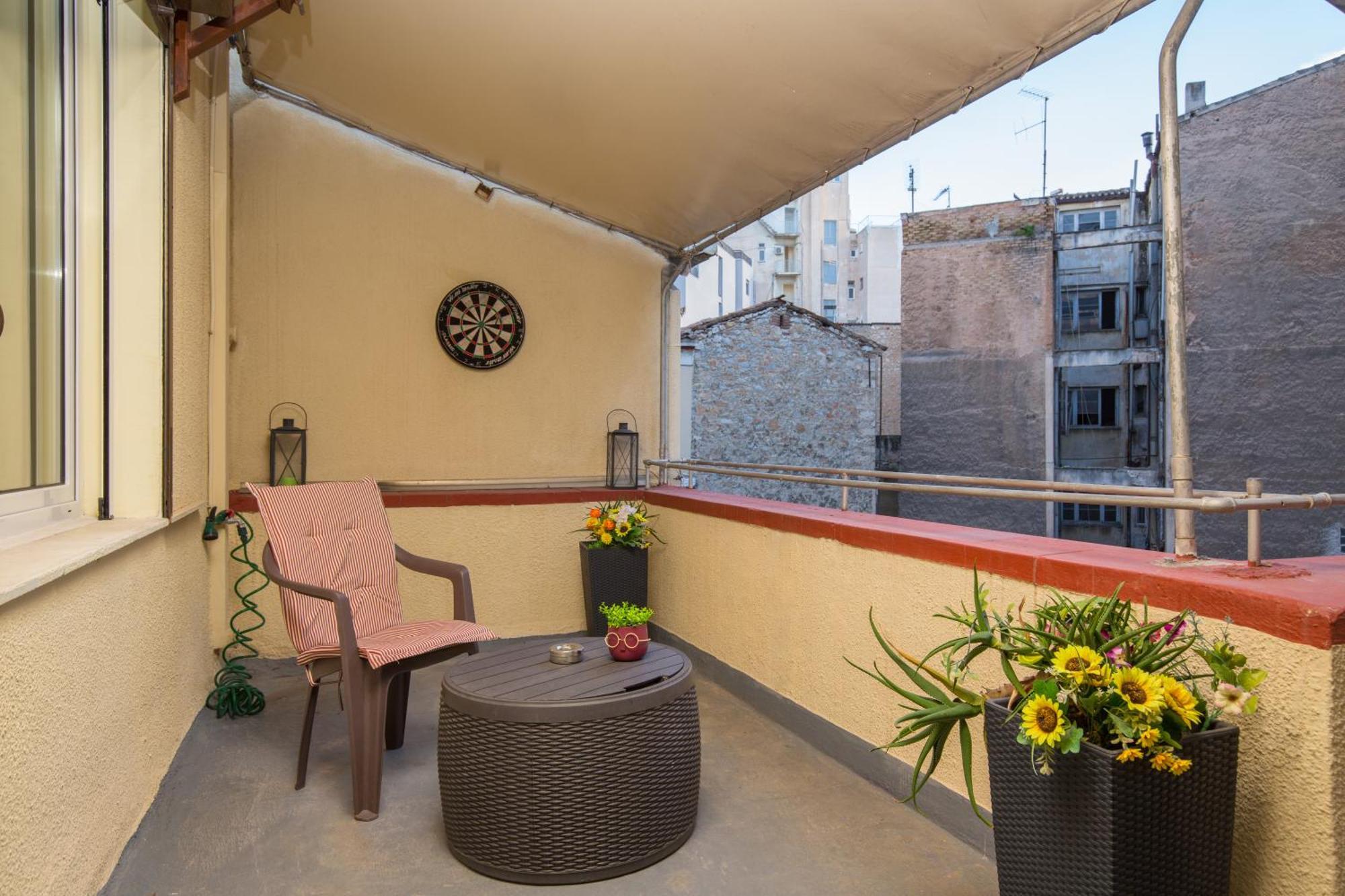 Downtown Quiet Apartment On A Pedestrian Street أثينا المظهر الخارجي الصورة